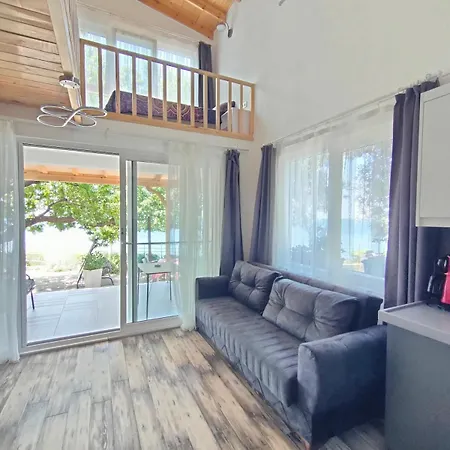 Nihalimo'nun Yeri Akvaryum Ev Сasa de vacaciones *