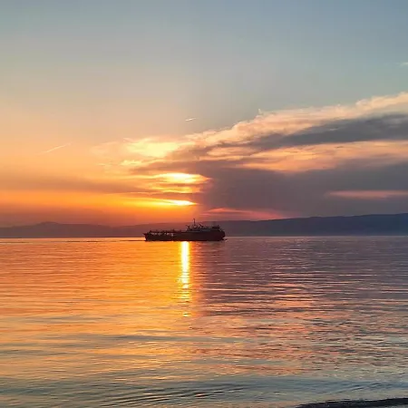 Nihalimo'nun Yeri Akvaryum Ev Сasa de vacaciones Marmara Adasi